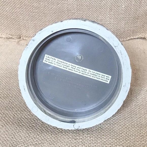 Vintage Ocean Spray Disney Beauty And The Beast Plastic Snow Globe Christmas - Picture 6 of 8